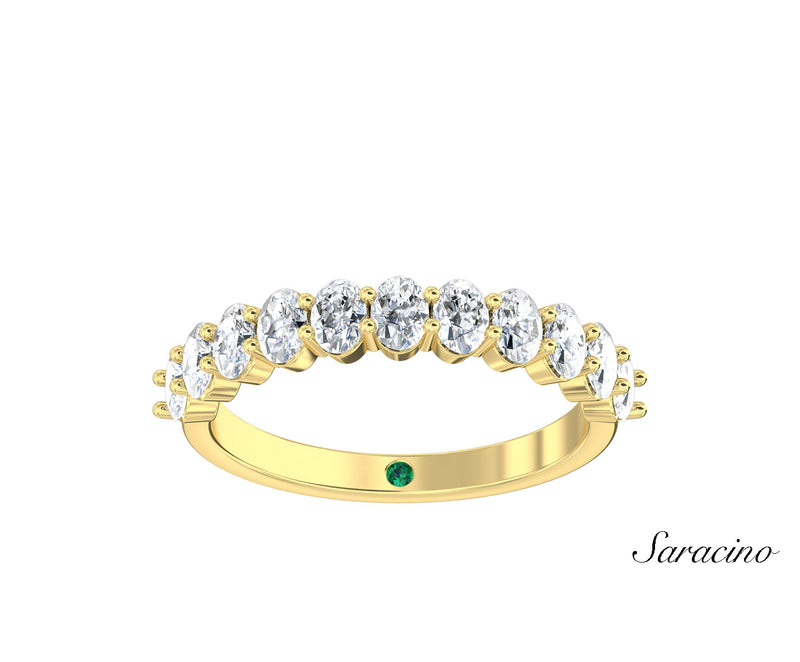 Repeating Oval Diamond Wedding Band Yellow Gold